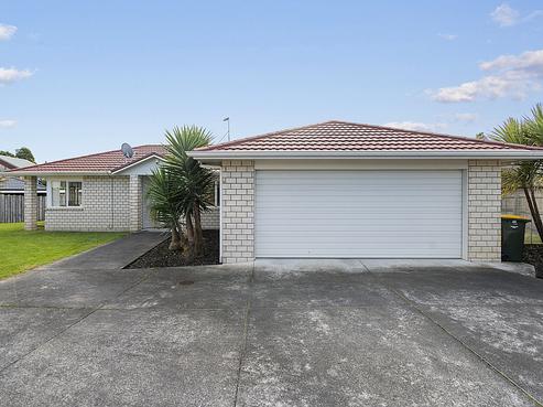 54A Lothian Brae, Wattle Downs