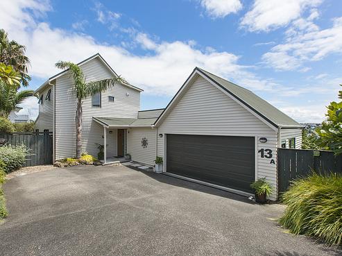 13A Wairere Road, Torbay