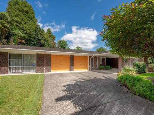 3 Tihi Road, Springfield
