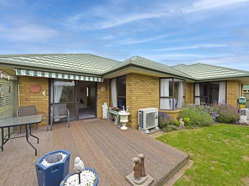52 Kintyre Drive, Broomfield