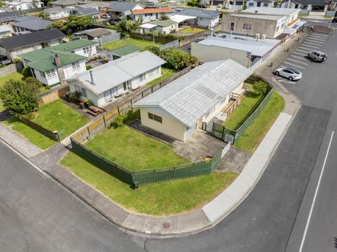 2/100 Cargill Street, Papakura
