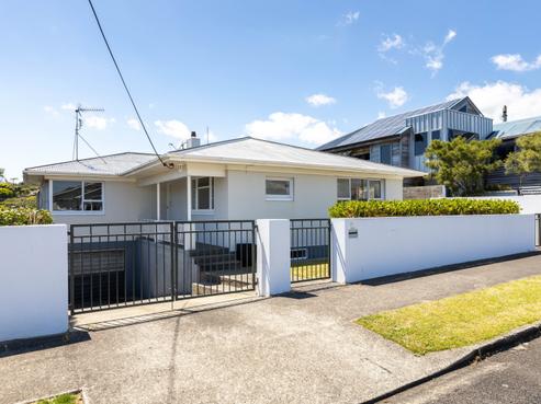 56 Dorset Avenue, Westown