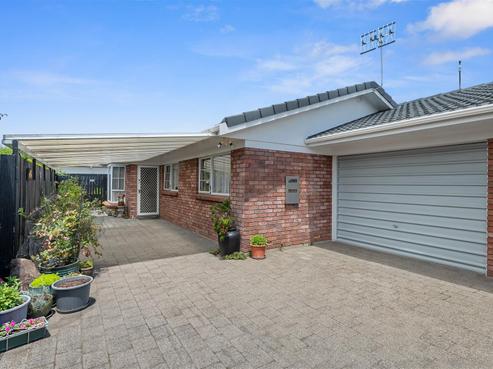 10D Carnot Street, Glenholme