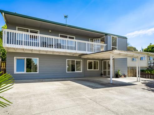 62 Brian Crescent, Stanmore Bay