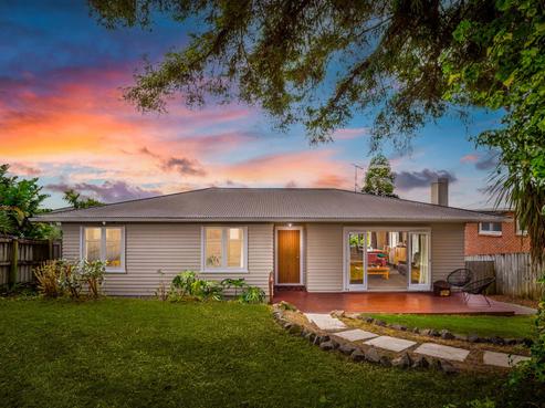 138 Luckens Road, West Harbour