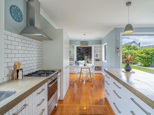 72 Alice Street, Gladstone