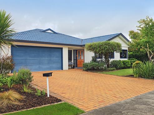 3 Knightsbridge Place, Taradale