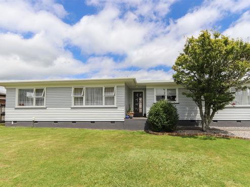 40 Brown Street, Inglewood