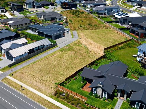 6 Tuapapa Road, Wharewaka