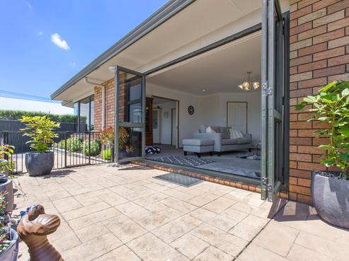 1/18 Karamu Street, Strandon