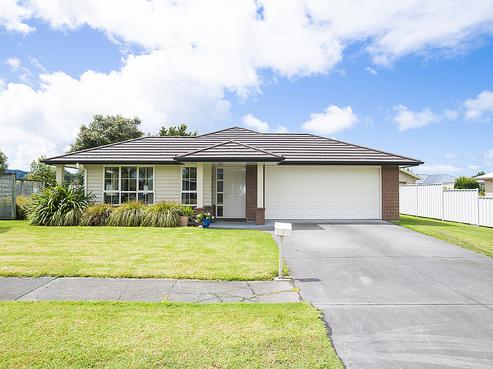 2 Sterling Park, Lytton West