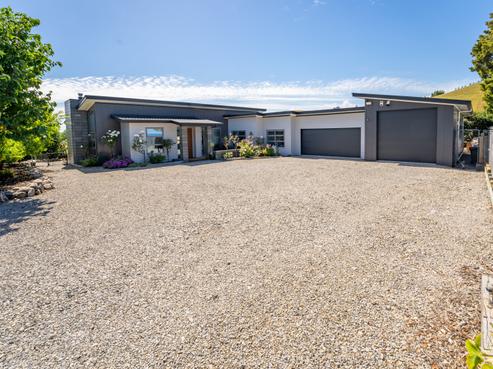 58 Pitfure Road, Wakefield
