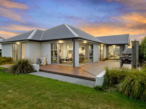 51 Vernon Drive, Lincoln