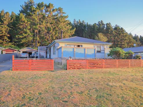 4 Mawhera Street, Dobson