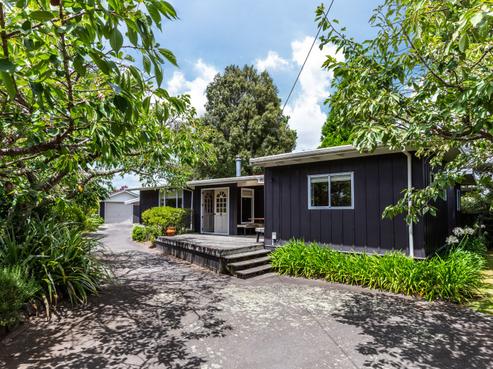 24 Aubrey Crescent, Rainbow Point