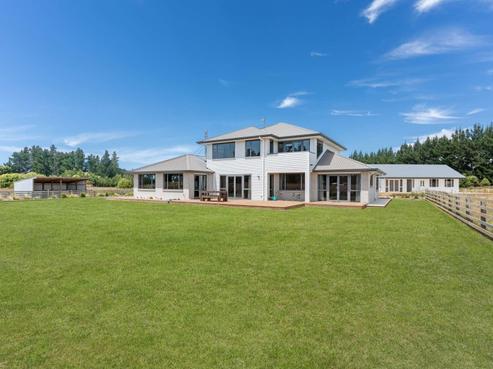 92 Bruces Road, Sefton