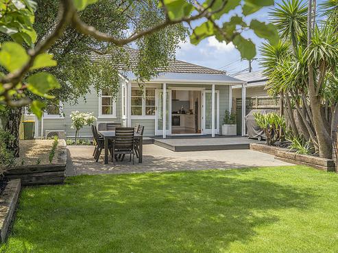 23 Bolton Street, Petone
