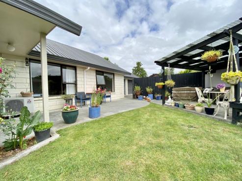 22 Pages Road, Allenton