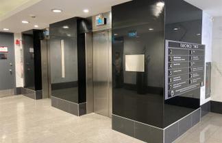 Central City Floor - in the Heart of Business