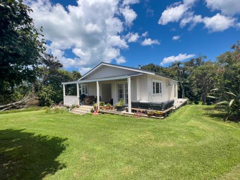 266 Hamilton Road, Awhitu