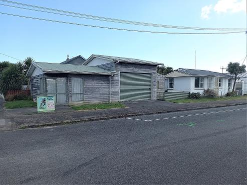 49 Russell Street, Westport