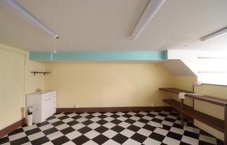 36m2 Queen St Retail + extra storage 3 months FREE