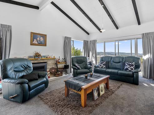 22 Sunnyview Drive, Brown Owl