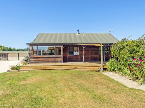 543 Bangor Road, Darfield