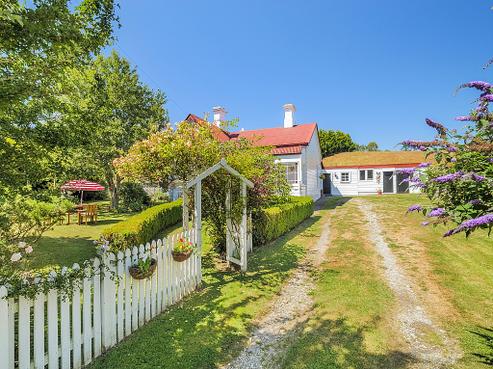 8 Lawrence Waitahuna Highway, Lawrence