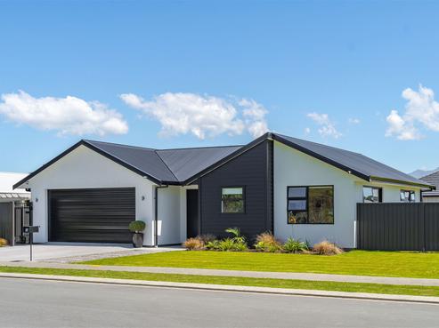 26 Marine Corps Drive, Solway