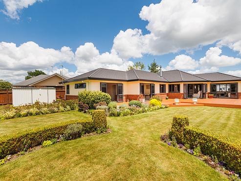 16 Sycamore Crescent, Fitzherbert