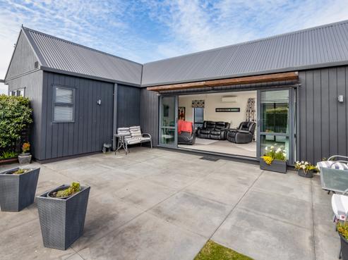 15 Murfitt Street, Pegasus