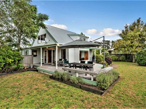 18 Given Grove, Pauanui