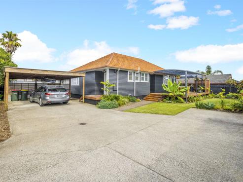 16C Onslow Road, Papakura