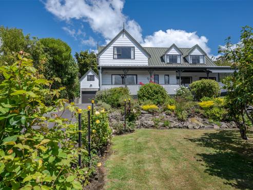 16 Aylmers Valley Road, Akaroa