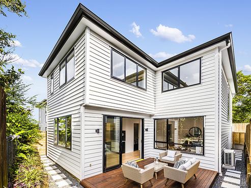 13B Dunkirk Road, Panmure