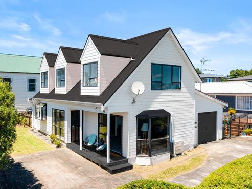 2/6A Fir Street, Waterview