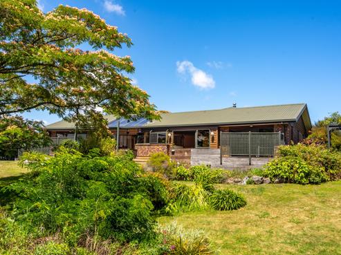 19 Bryant Road, Brightwater