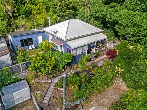 10 Riverside Road, Whataupoko