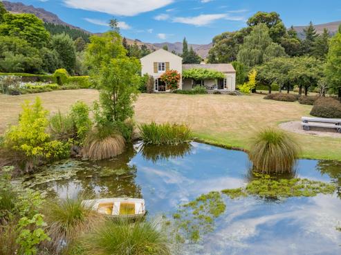 60 Purau Port Levy Road, Purau