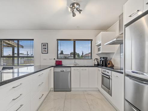 2/32 Willis Road, Papakura