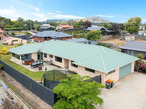44 Thomas Street, Waikouaiti