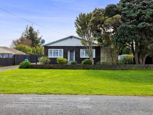 59 Terou Street, Manaia