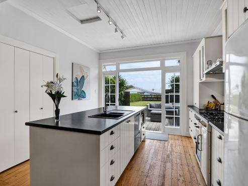 84 Lorna Street, Lynmouth