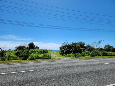 21B Main Road, Hector