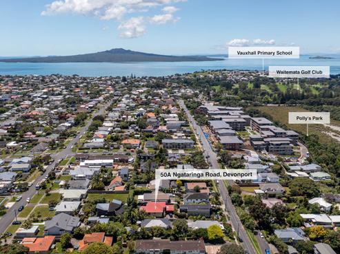50A Ngataringa Road, Devonport