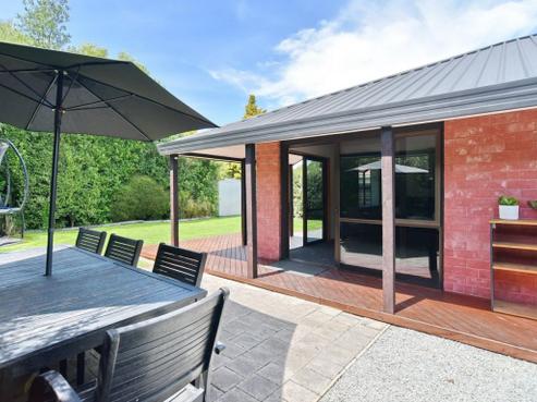 16 Bush Street, Rangiora
