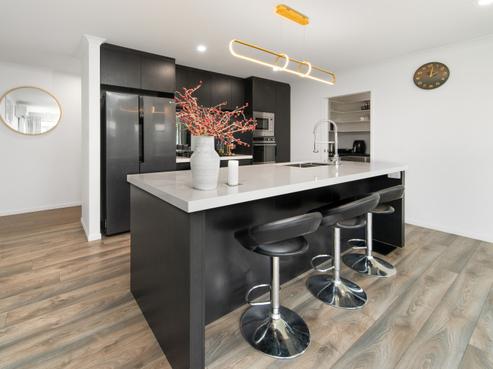 44 Lake Drive, Tikipunga