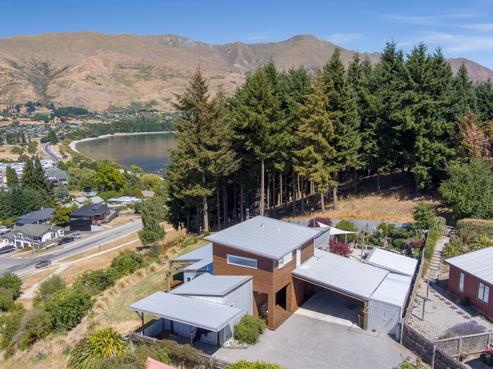 12 Hillview Place, Wanaka