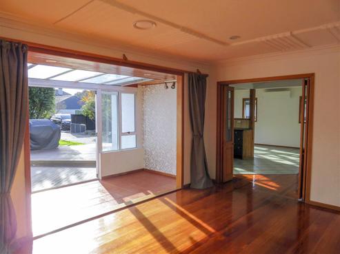 87 Avenal Street, Avenal